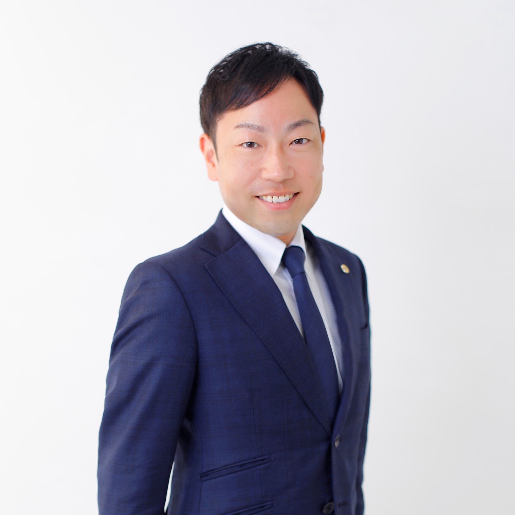 小濱 英治